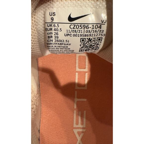 Nike Free Metcon 4 Womens 9 Sneakers Sail Total Orange training shoes CZ0596-104 - Picture 6 of 7